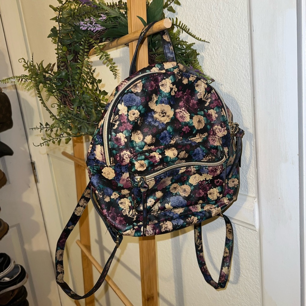 Mini floral backpack - Picture 2 of 4